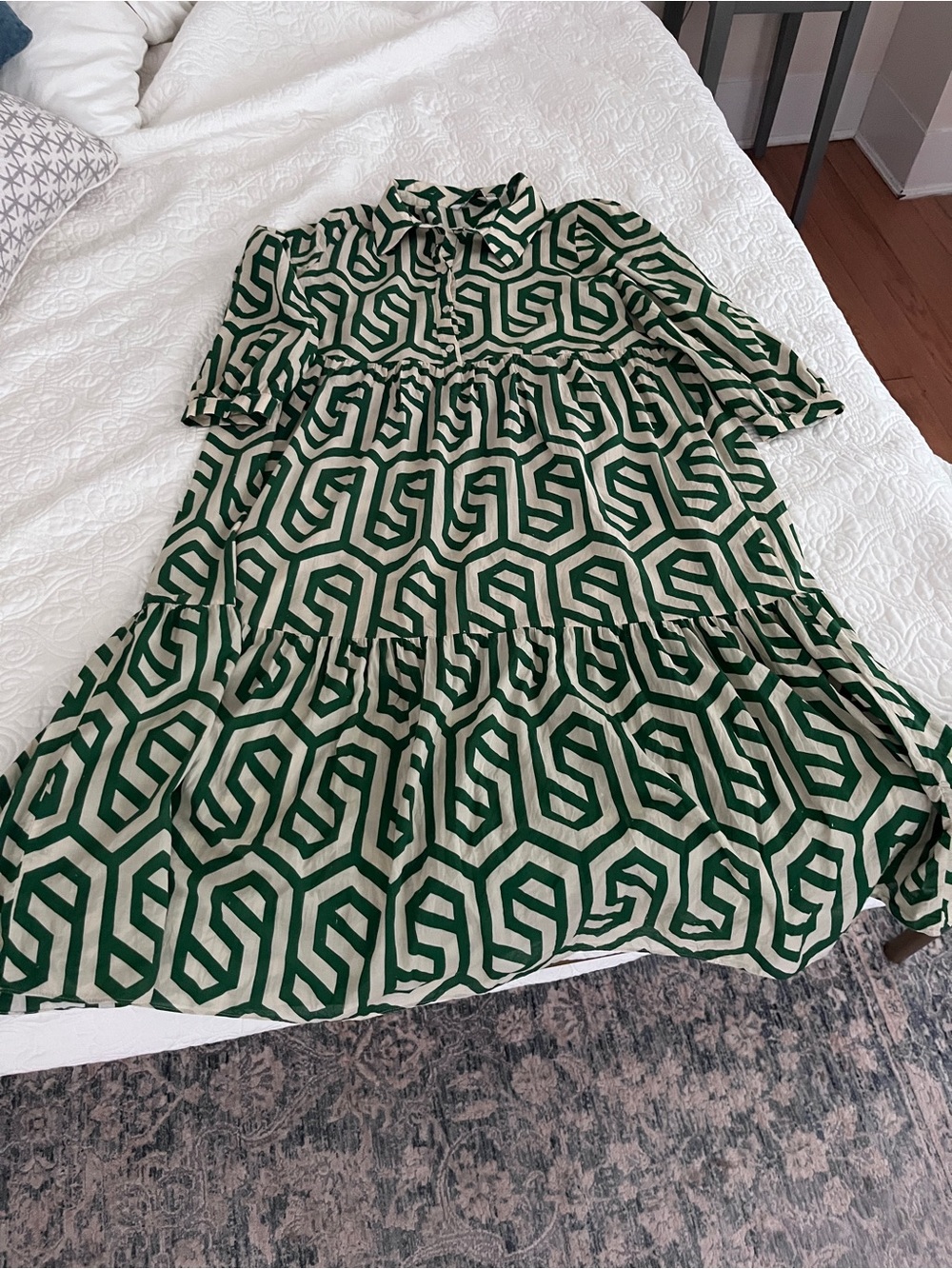 Zara Green and Cream Geometric Midi Shirt Dress - Picture 3 of 8